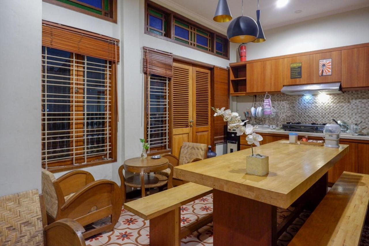 Urbanview Rumah Kandjani Yogyakarta Kejayan ภายนอก รูปภาพ