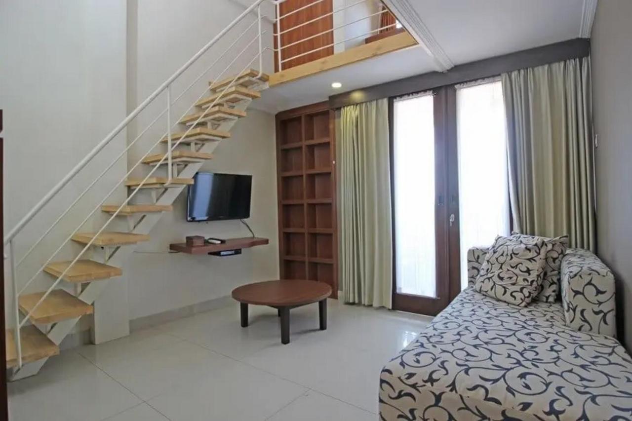 Urbanview Rumah Kandjani Yogyakarta Kejayan ภายนอก รูปภาพ