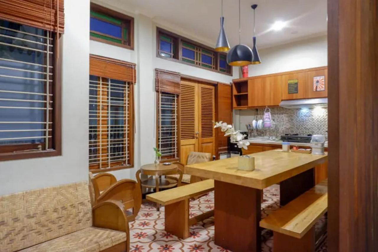 Urbanview Rumah Kandjani Yogyakarta Kejayan ภายนอก รูปภาพ
